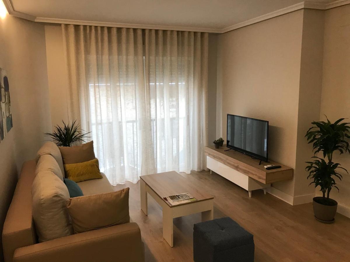 Apartamento Abuelo Mayorga Plasencia Esterno foto