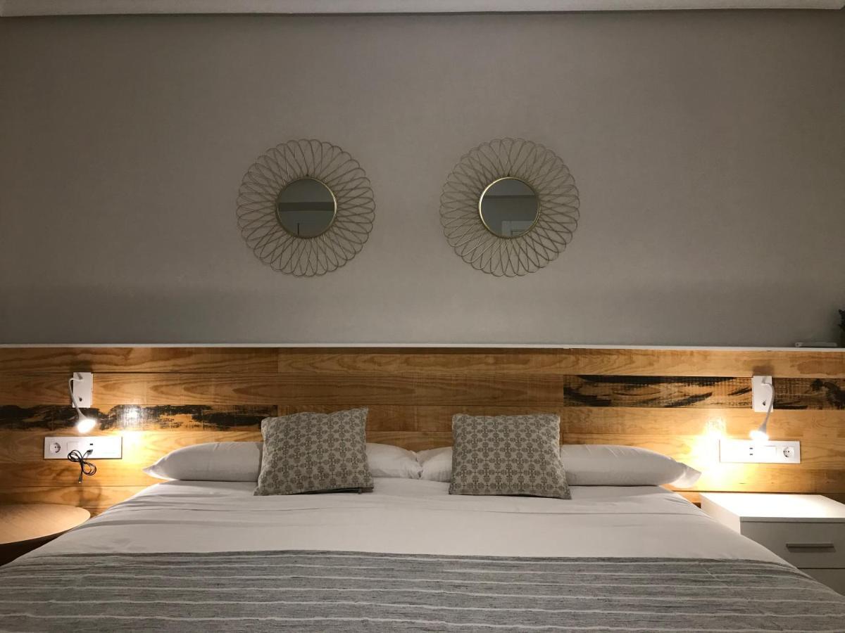 Apartamento Abuelo Mayorga Plasencia Esterno foto